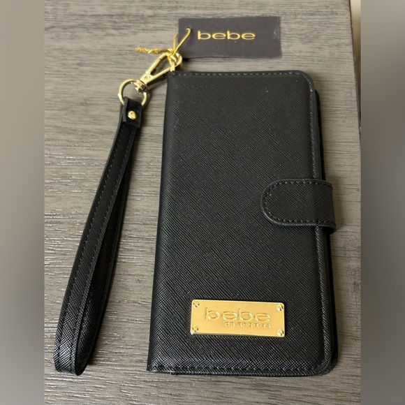 bebe Other - bebe iPhone 10/ iPhone 11 Case